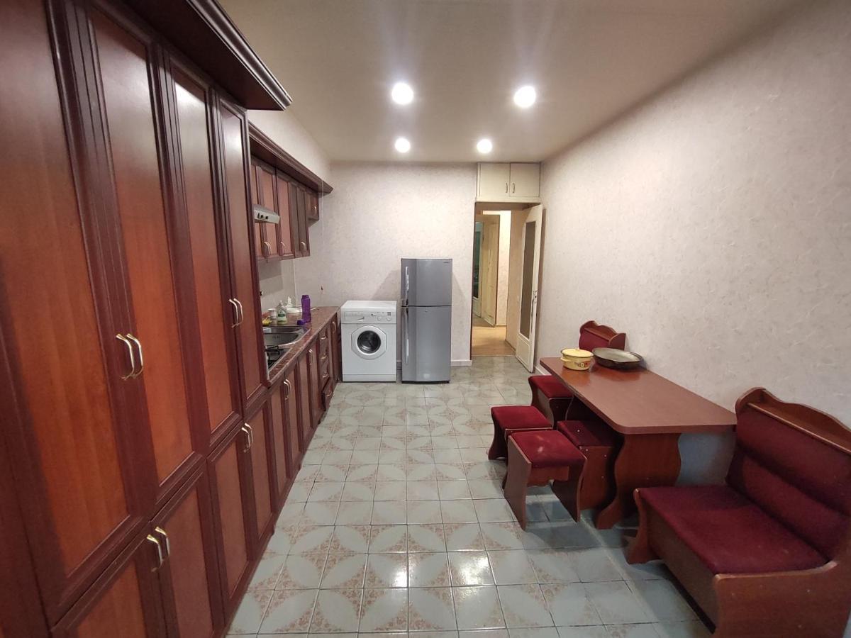 Amigo Apartment In The Centre Erévan Extérieur photo